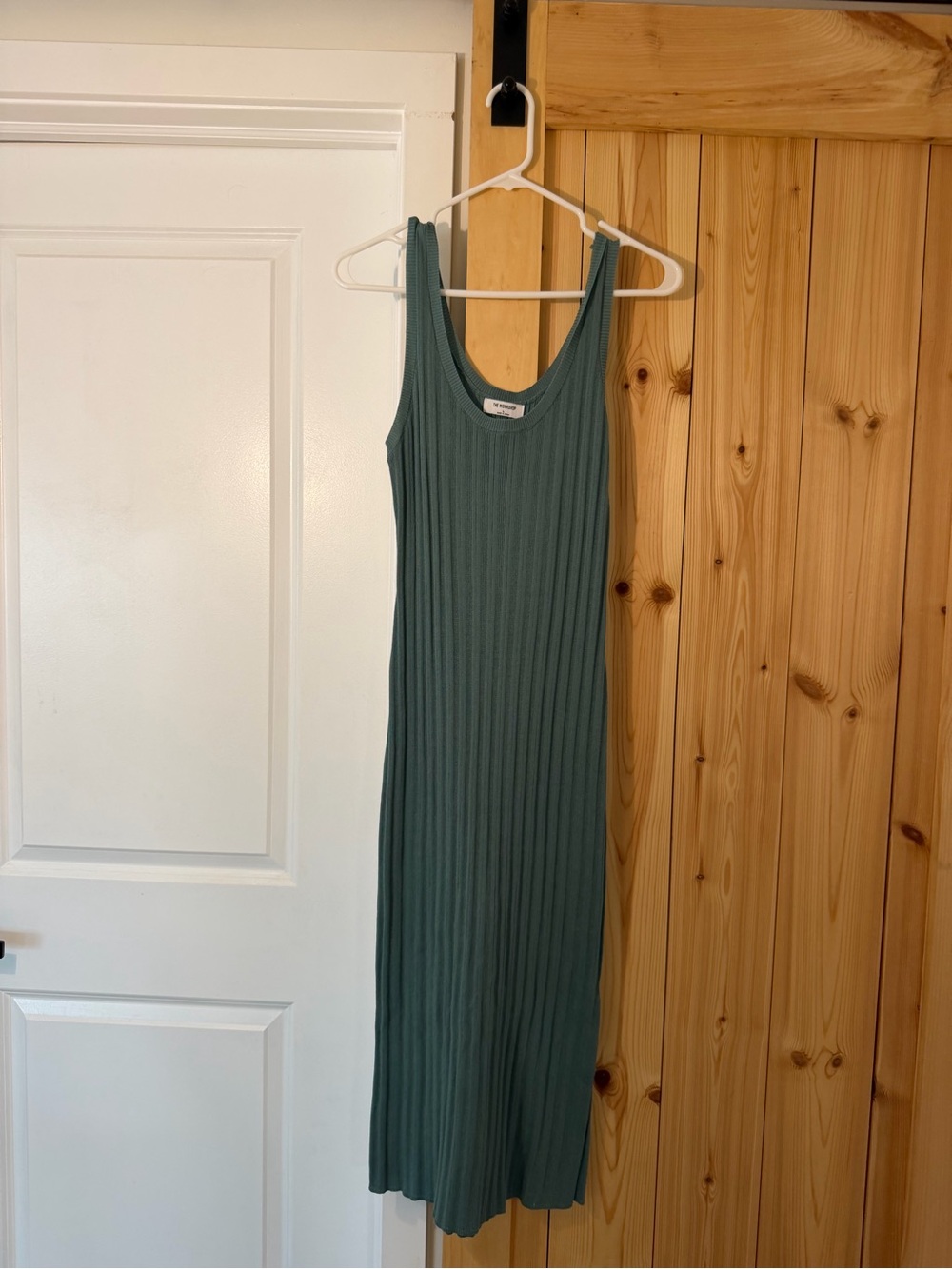 Sleeveless Ribbed Maxi Dress in Teal Green